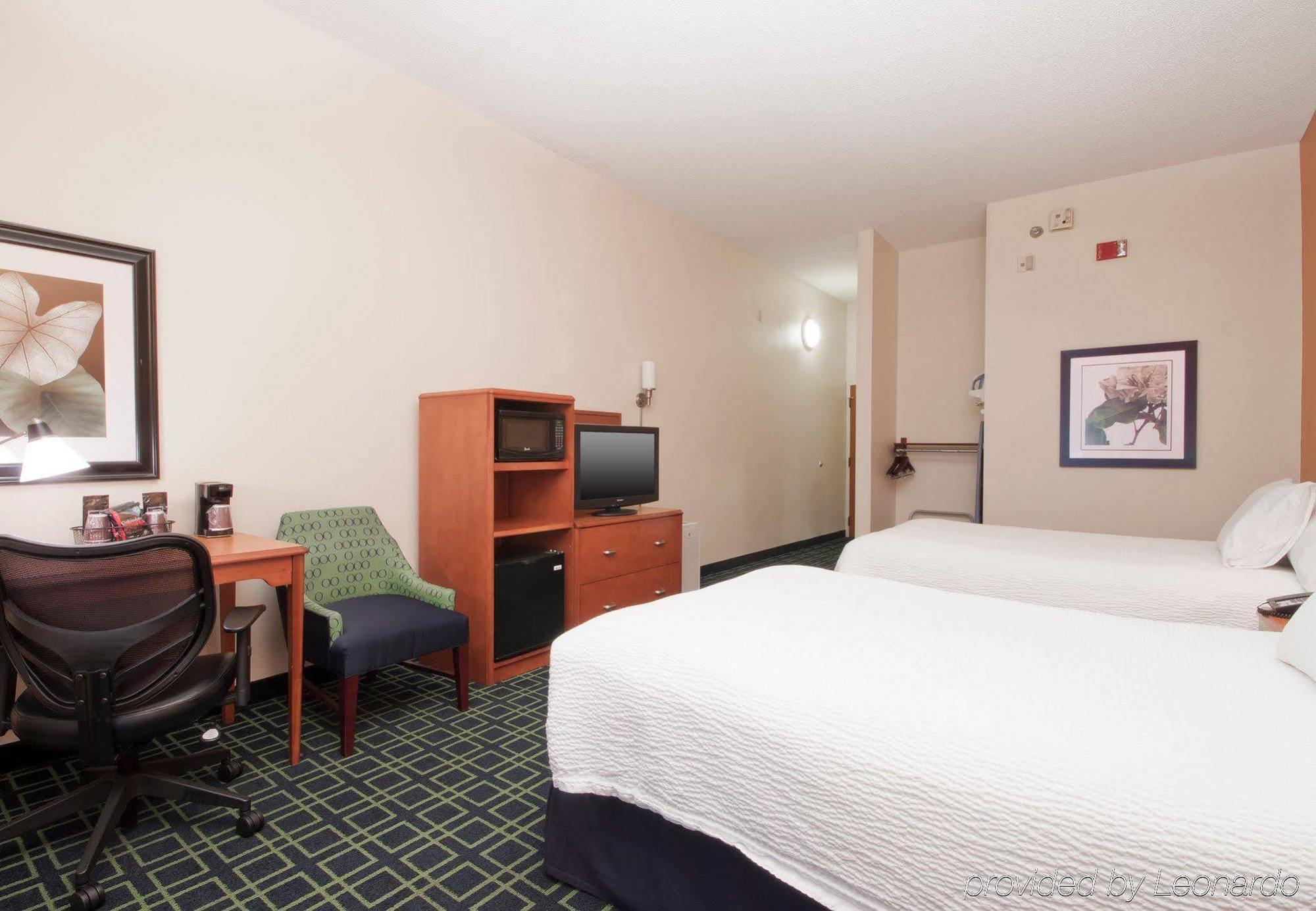 Fairfield Inn & Suites Hattiesburg / University Exterior photo